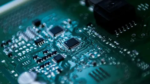 ABD'den dört şirkete 389 milyon dolarlık çip ve kritik malzeme desteği