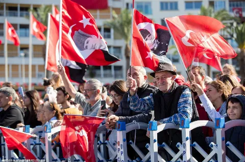 Cumhuriyet Bayramı coşkusu İzmir’e yayılacak