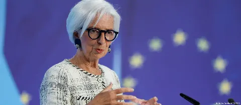 Avrupa Merkez Bankası Başkanı Lagarde istifa etti