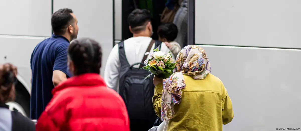 Almanya'ya iltica zorlaşacak, hak savunucuları tepkili