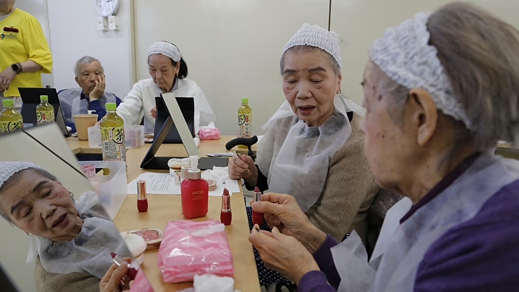 Japonya’da 100 yaş üstü nüfus rekor kırdı