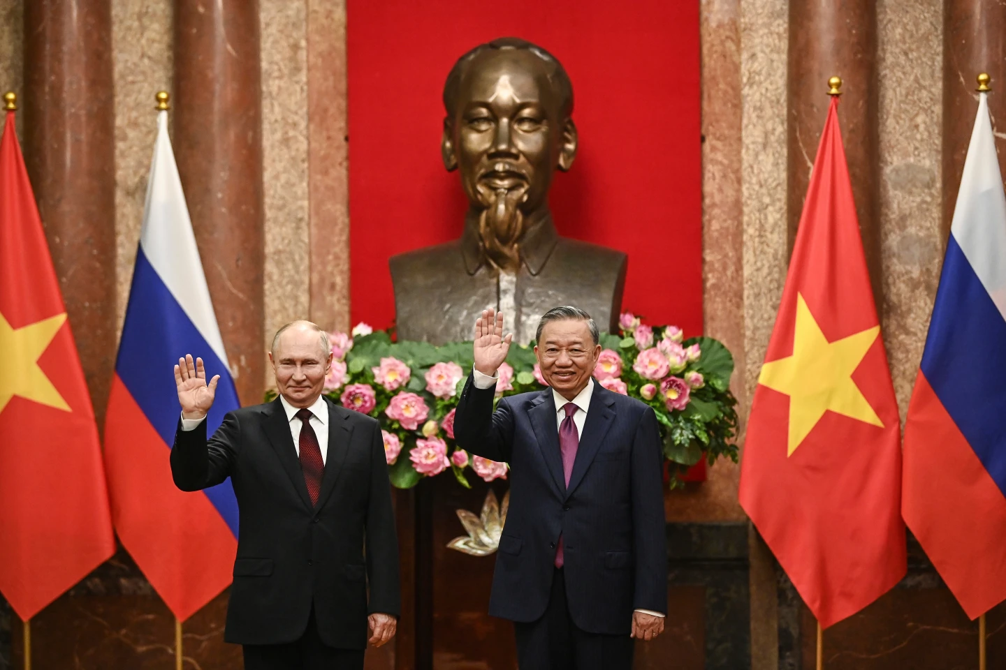 Rusya ve Vietnam, stratejik ortaklık peşinde