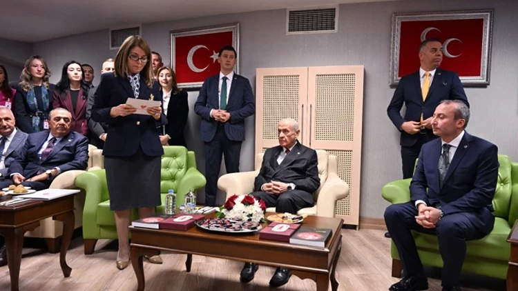 MHP Genel Başkanı Devlet Bahçeli, partisinin Siyaset ve Liderlik Okulu'nun 22'nci dönem eğitim ve öğretim yılı açılış törenine katıldı.