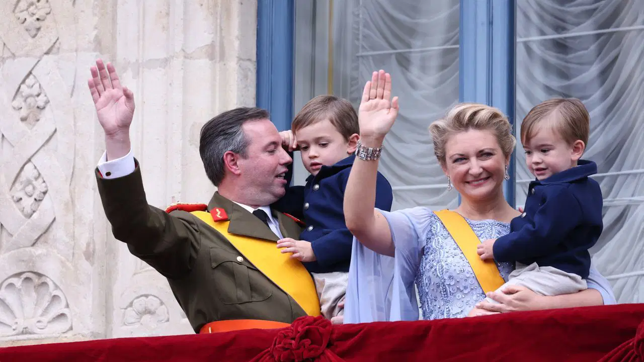 Lüksemburg’da taht değişimi: Guillaume yeni büyük dük oldu