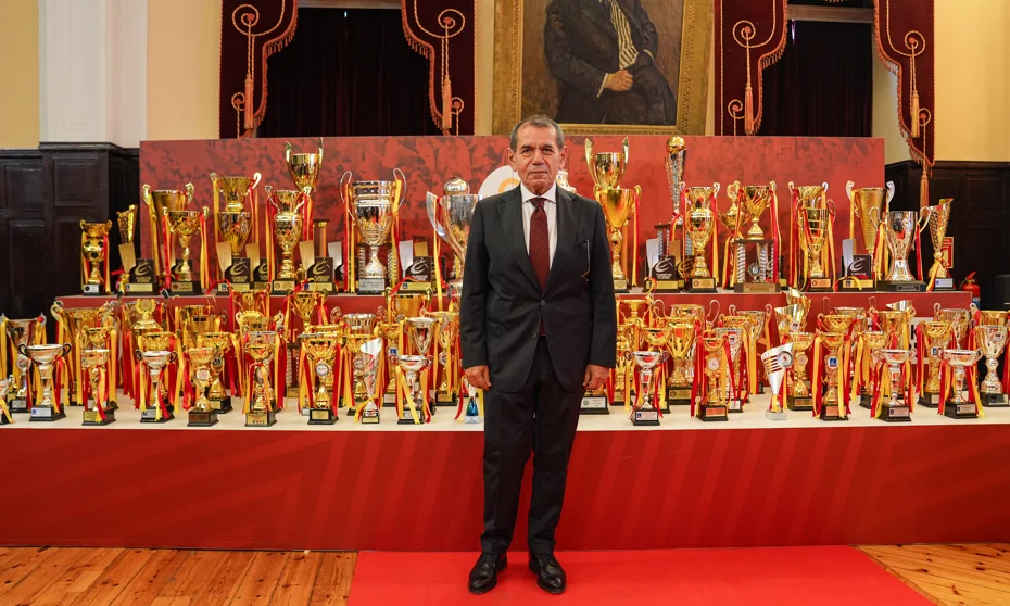 Dursun Özbek: "Galatasaray, kimseye muhtaç olmadan kendi gücüyle ayakta durmalıdır"