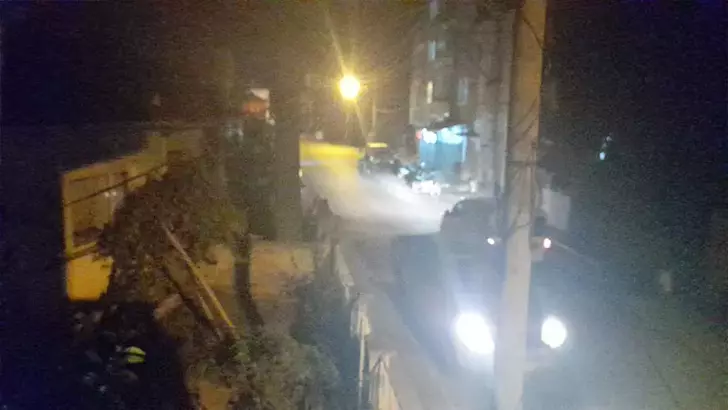 Sındırgı'da 4 büyüklüğünde deprem