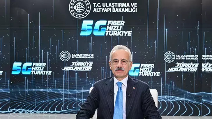 Bakan Uraloğlu: 5G ihalesinde 11 frekans paleti işletmecilere tahsis edilecek