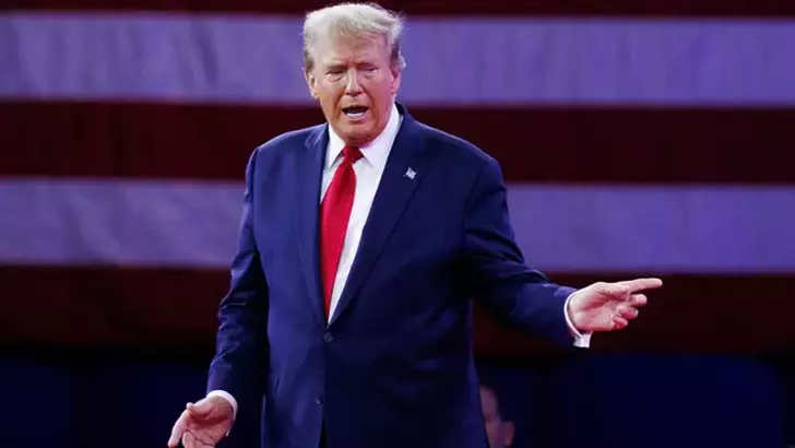 Trump: Putin ile Budapeşte'de buluşacağız