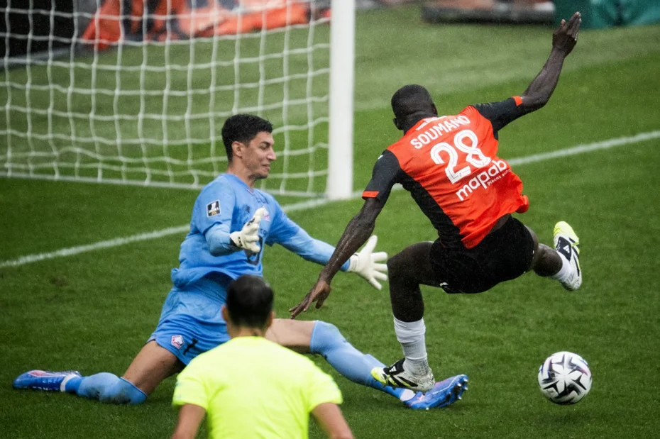 A Milli Takım kampından ayrılması olay olmuştu: Lille'den Berke Özer için resmi açıklama geldi