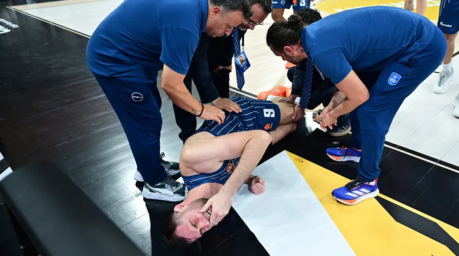 Anadolu Efes'te Georgios Papagiannis şoku: Sezonu kapattı