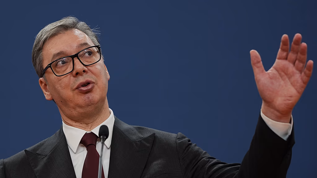 Sırbistan Cumhurbaşkanı parlamento binası önündeki saldırıyı kınadı