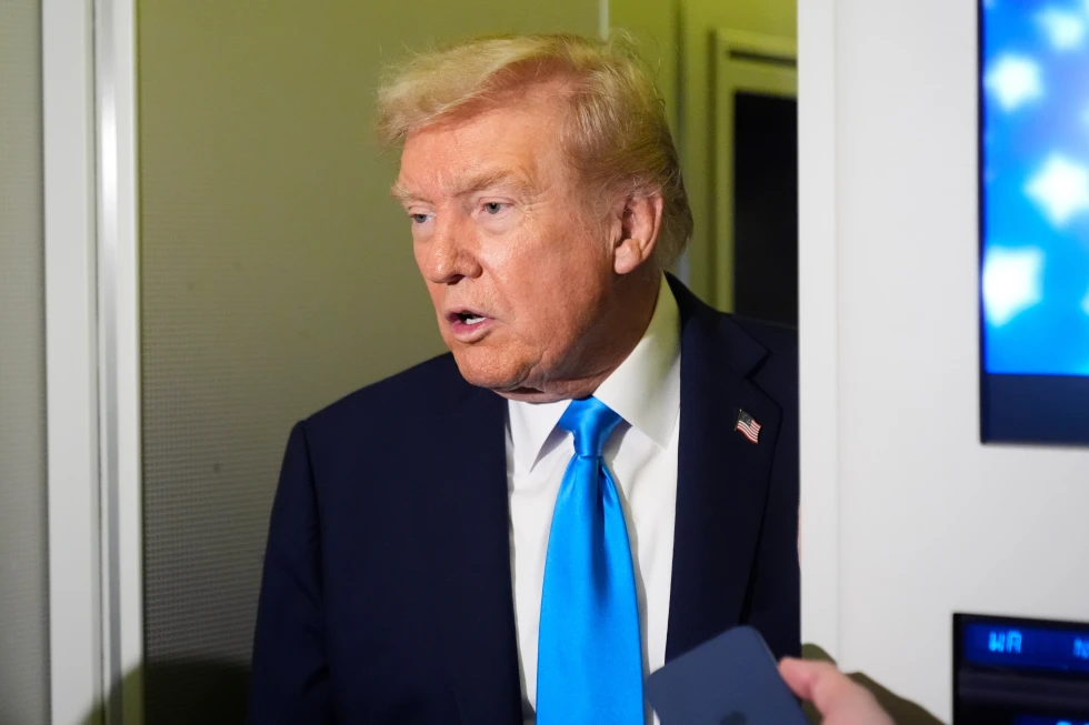 Trump'tan, Kanada'ya %10 ek ithalat vergisi