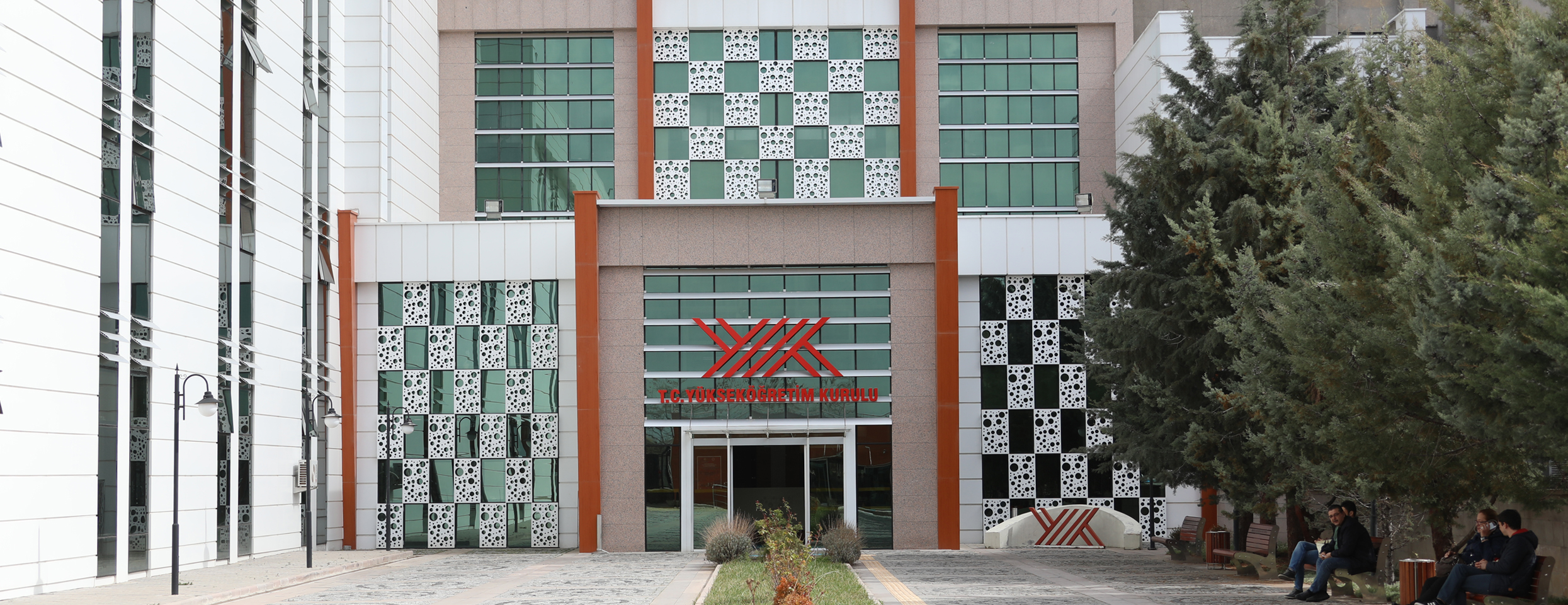 Ege ve Uşak Üniversitesi Yeni Rektörünü Bekliyor