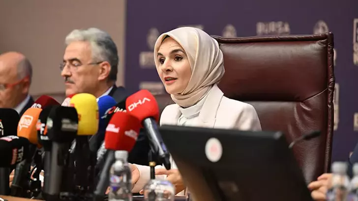 Aile ve Sosyal Hizmetler Bakanı Göktaş'tan aile vurgusu