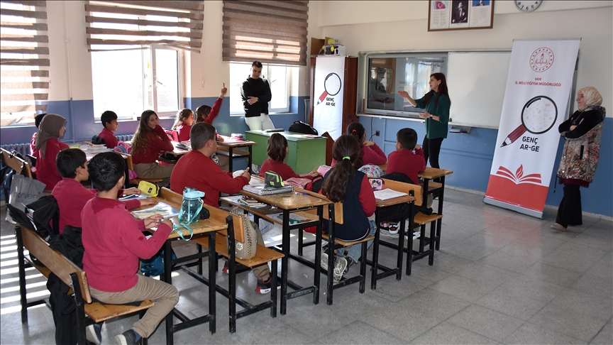 Van'da öğretmenler kırsaldaki öğrencileri yapay zekayla buluşturuyor