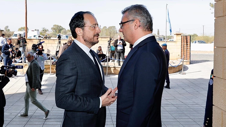 KKTC Cumhurbaşkanı Erhürman, Güney Kıbrıslı mevkidaşı Hristodulidis ile bir araya geldi