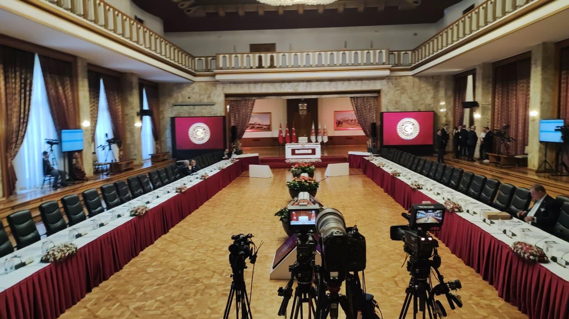 Yeni Yol Grubu da İmralı’ya gitmeme kararı aldı: Sadece AK Parti, MHP ve DEM Parti’den üç milletvekili gidecek