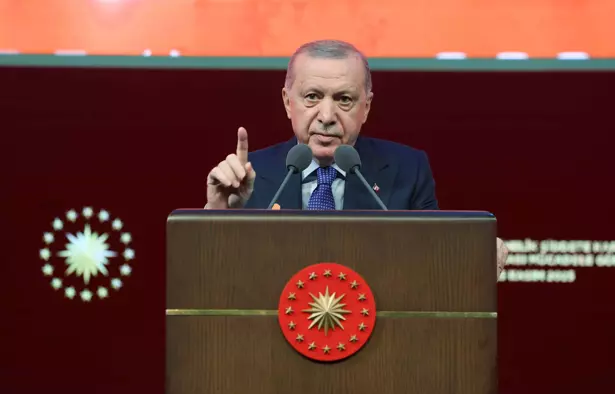 Cumhurbaşkanı Erdoğan: Kadına ve çocuğa şiddet, insanlık suçudur