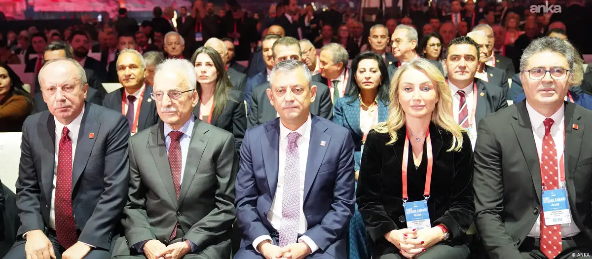 CHP'nin "iktidara yürüyüş" hedefli kurultayı başladı