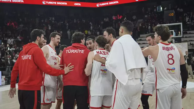 FIBA, Türkiye'yi "güç sıralamasında" ilk sıraya yerleştirdi