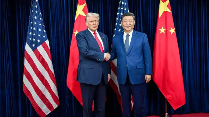 Trump, Nvidia çiplerinin Çin'e ihracına izin verileceğini duyurdu