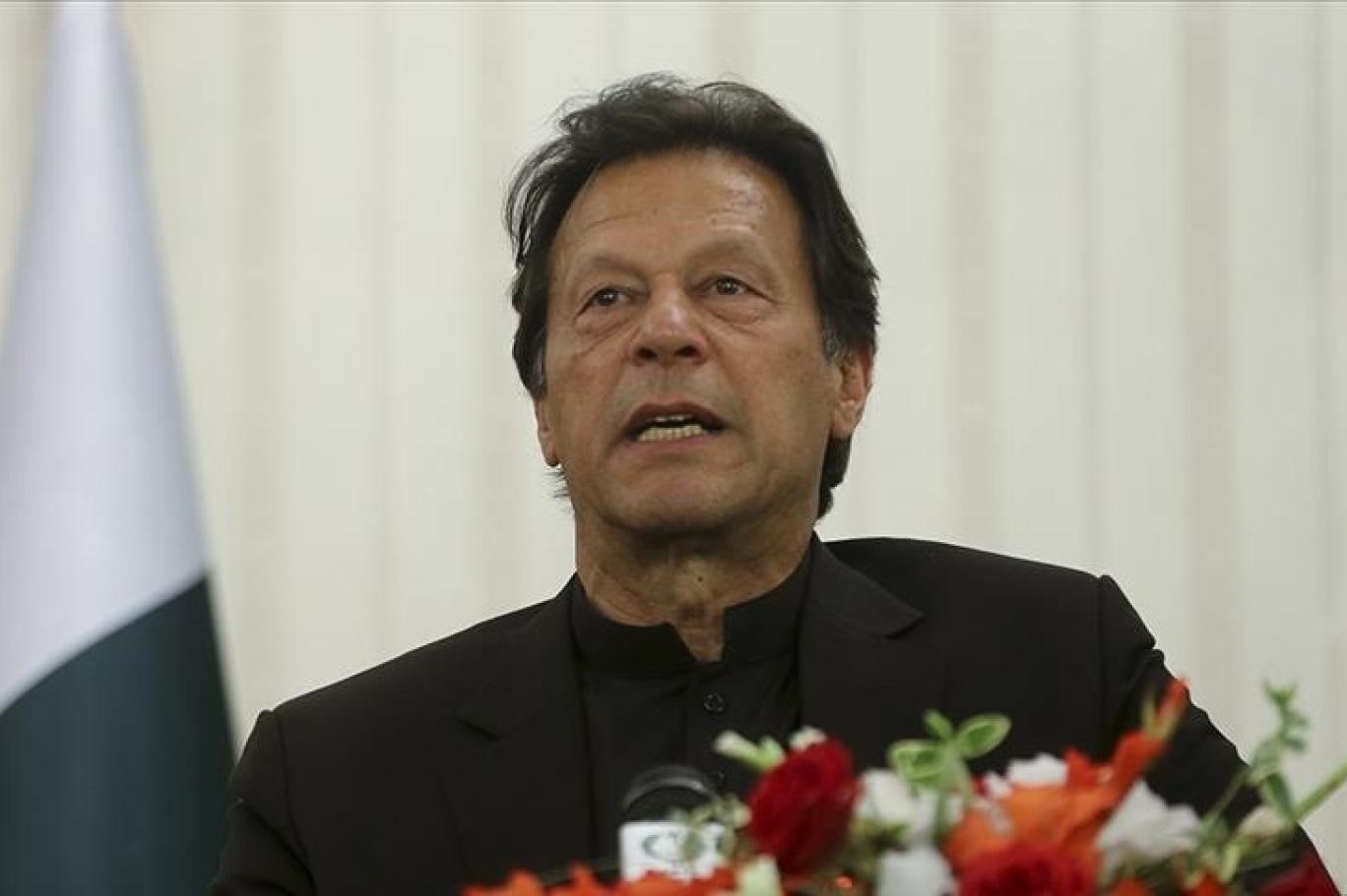 Eski Pakistan Başbakanı İmran Han ile eşi 17'şer yıl hapis cezasına çarptırıldı