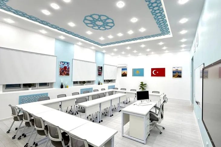Kazakistan’da Türkçeye TİKA Desteği: Ünivesitede Türk Dili Sınıfı açıldı