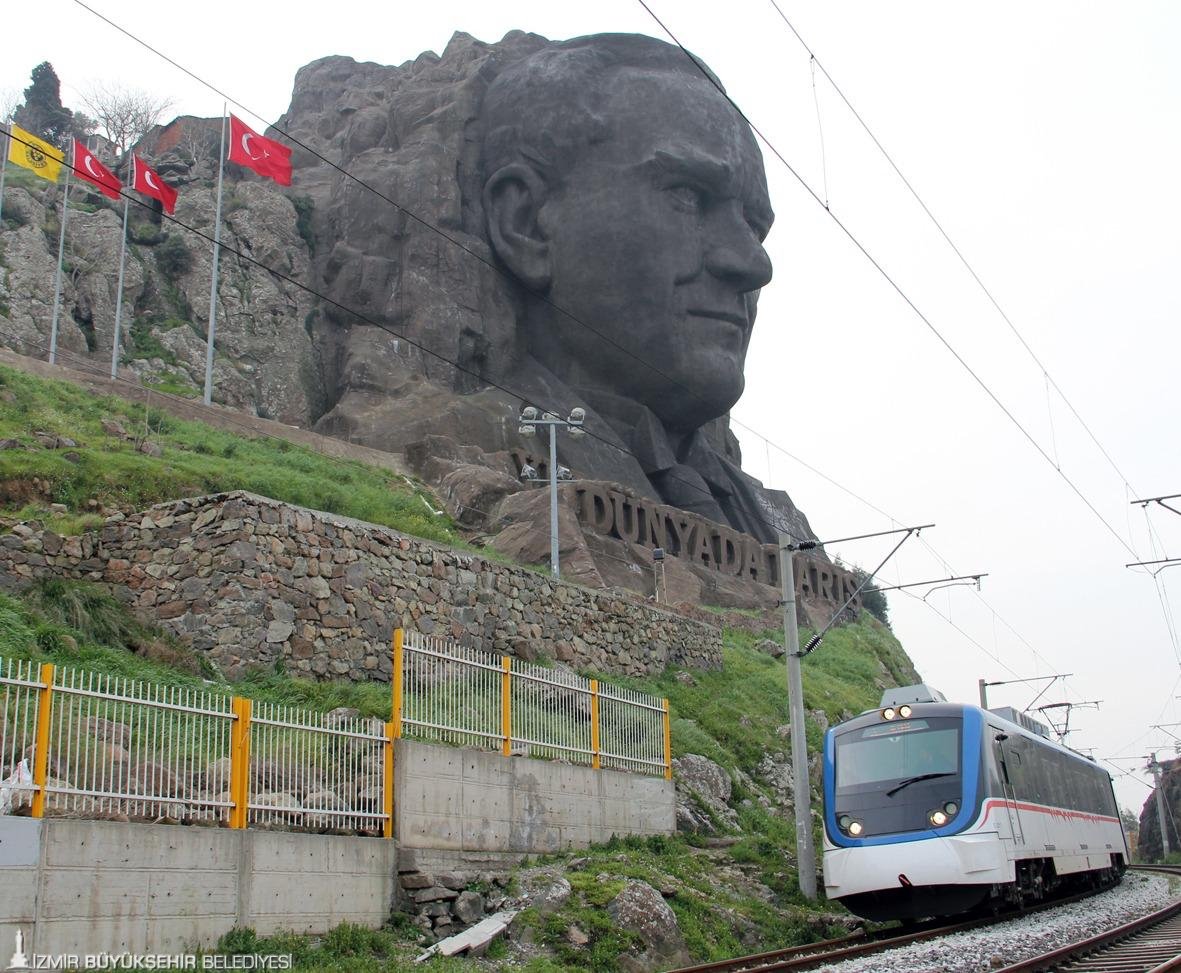 İzmir ulaşımına yılbaşı düzenlemesi