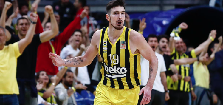 Fenerbahçe Beko Nando De Colo ile yeni den anlaştı