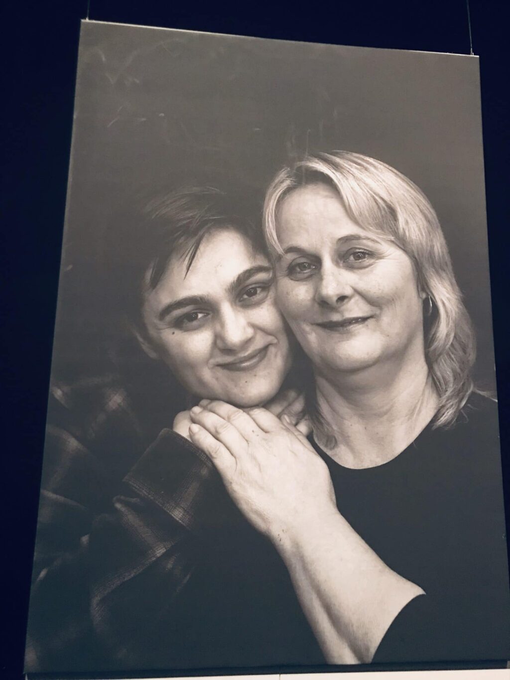 Deneyimlerinden İlham Alan Bosnalı Aktivist, Savaş Zamanı Tecavüzünün Çocukları İçin Çalışıyor