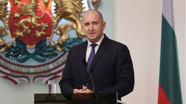 Bulgaristan Cumhurbaşkanı Rumen Radev istifa kararı aldı