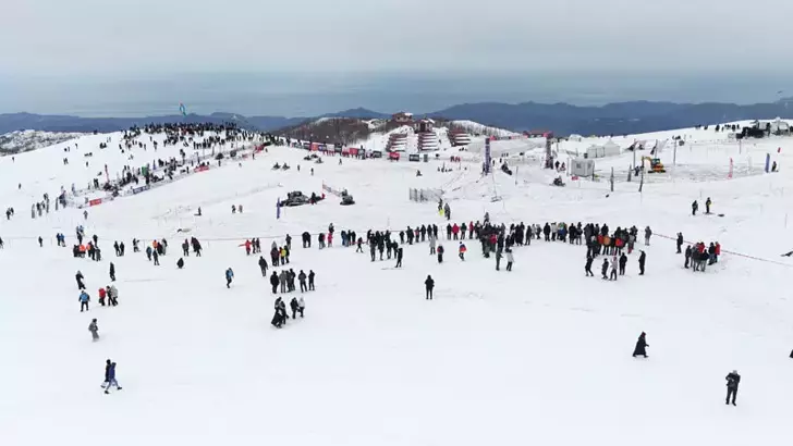 Yaylada Dünya Kar Motosikleti Şampiyonası heyecanı