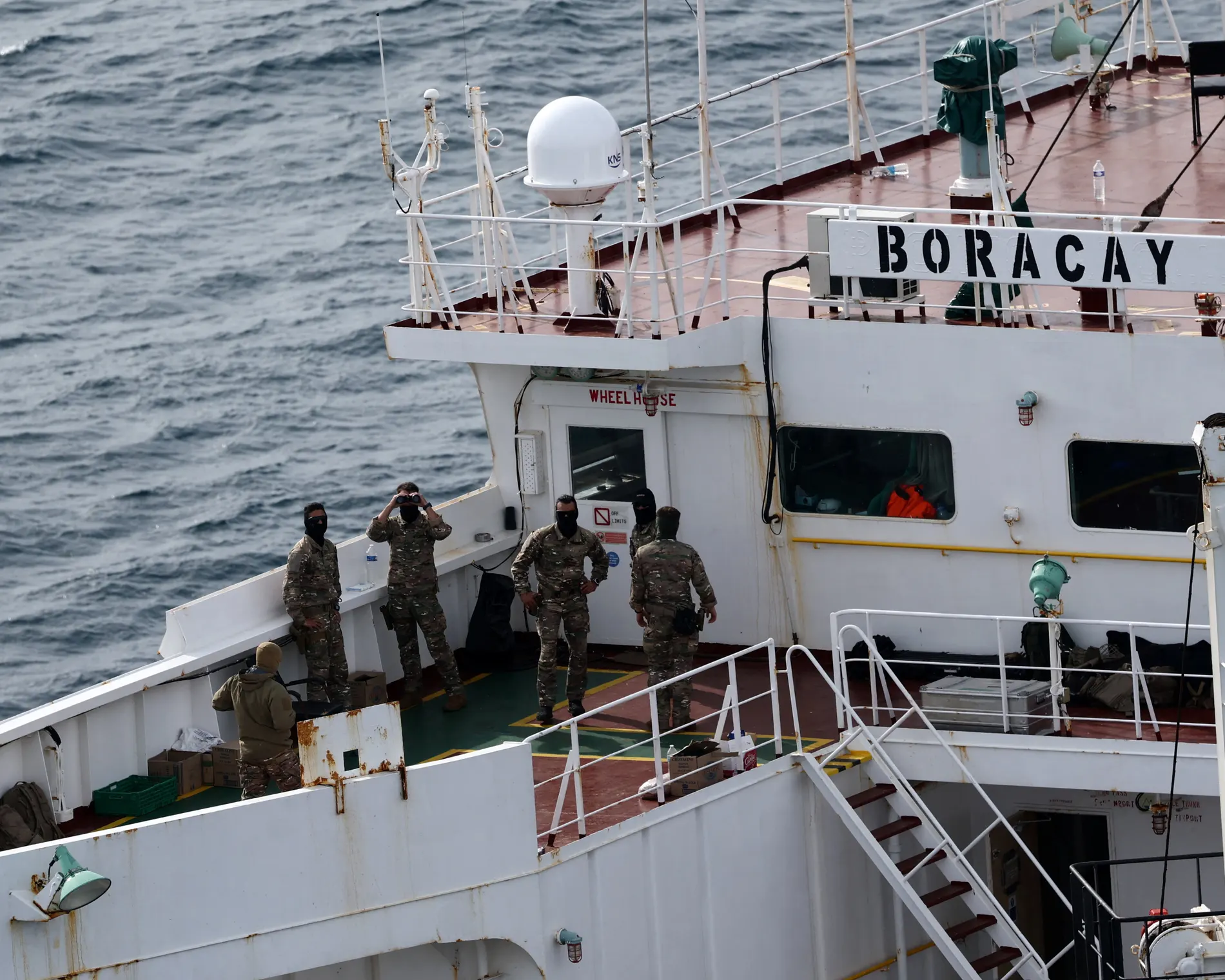 Rusya, gemileri ‘Batı korsanlığından’ korumak için donanmayı konuşlandırma tehdidinde bulundu