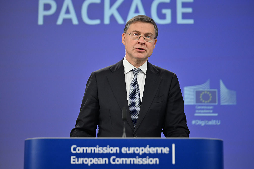 AB, G7 olmadan da Rus petrolüne yönelik denizcilik hizmetleri yasağını ilerletebilir