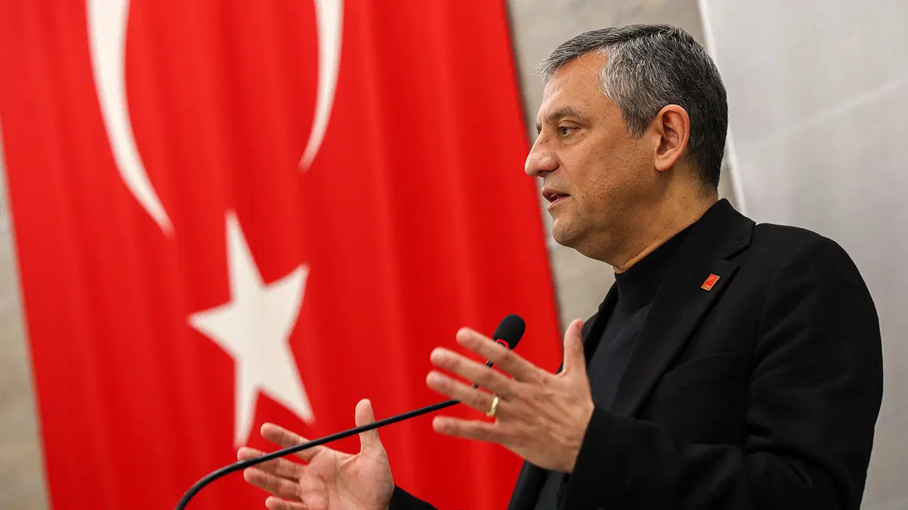 Özgür Özel'den kritik 'İran' paylaşımı: CHP'den 7 maddelik çağrı!