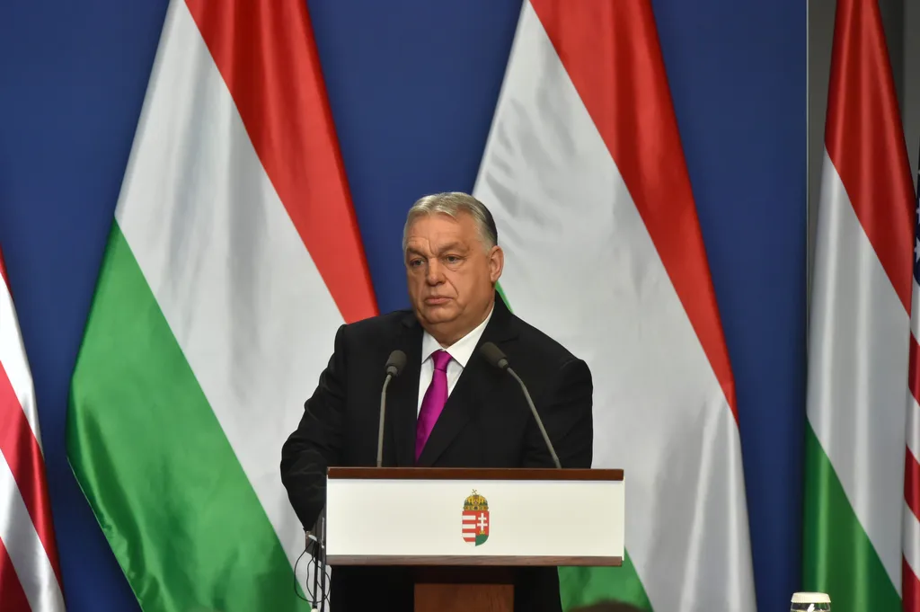 Orbán, İran savaşı kaynaklı petrol şokunu seçim kampanyasında kullanıyor