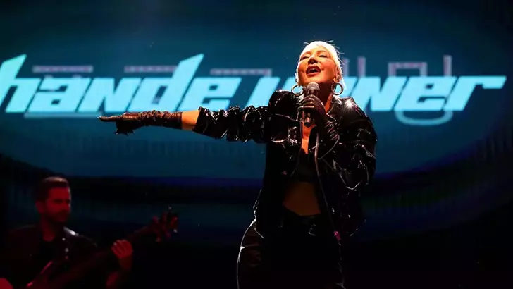 Şarkıcı Hande Yener'e ‘Cumhurbaşkanına hakaret’ soruşturması