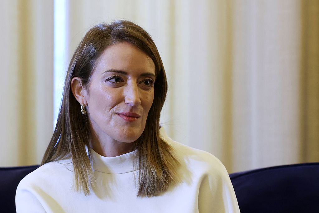 Metsola: AB, hamile AP üyeleri için esnek oylamayı onaylarken “cam tavanda bir çatlak” oluştu