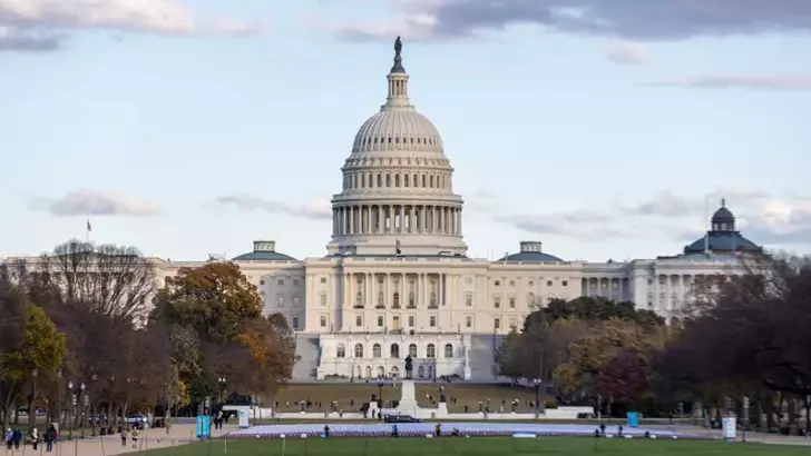 ABD Senatosu, Trump'ın İran'a saldırılarını kısıtlayan tasarıyı reddetti