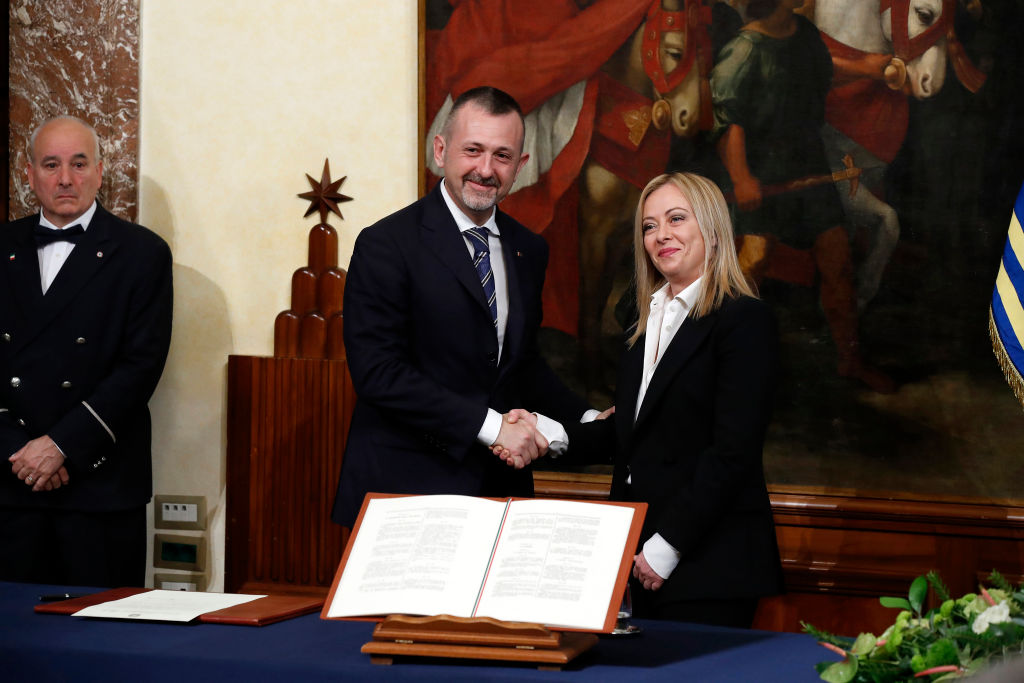 Başbakan Meloni üzerinde baskı artıyor