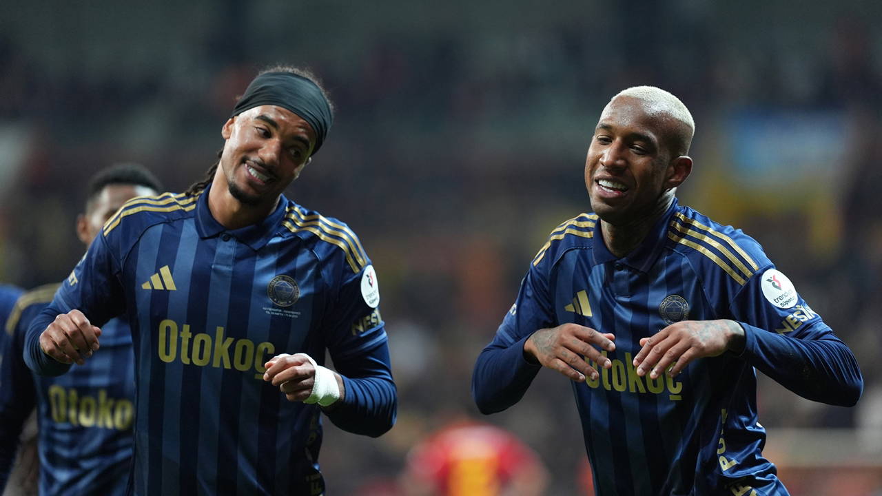 Fenerbahçe, Kayserispor deplasmanında farklı kazandı