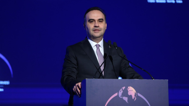 Bakan Kacır: Askeri İHA pazarının üçte ikisi Türk firmalarının elinde
