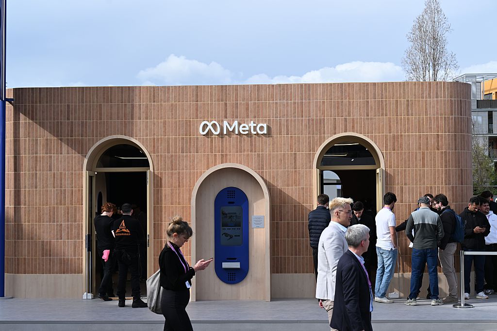 Avrupa Komisyonu, WhatsApp’ı yapay zeka rakiplerine açma karşılığında alınan ücret nedeniyle Meta’yı hedef alıyor