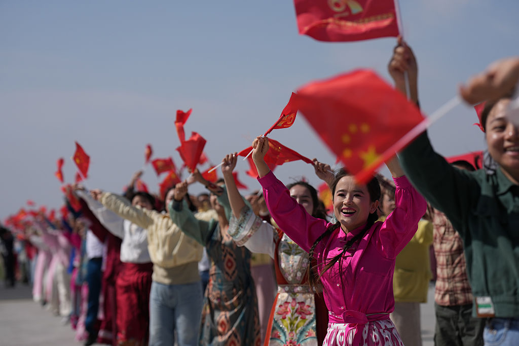 Fisac: "Çin ile ilişkilerde gösteriş yapmak AB’yi hiçbir yere götürmüyor"