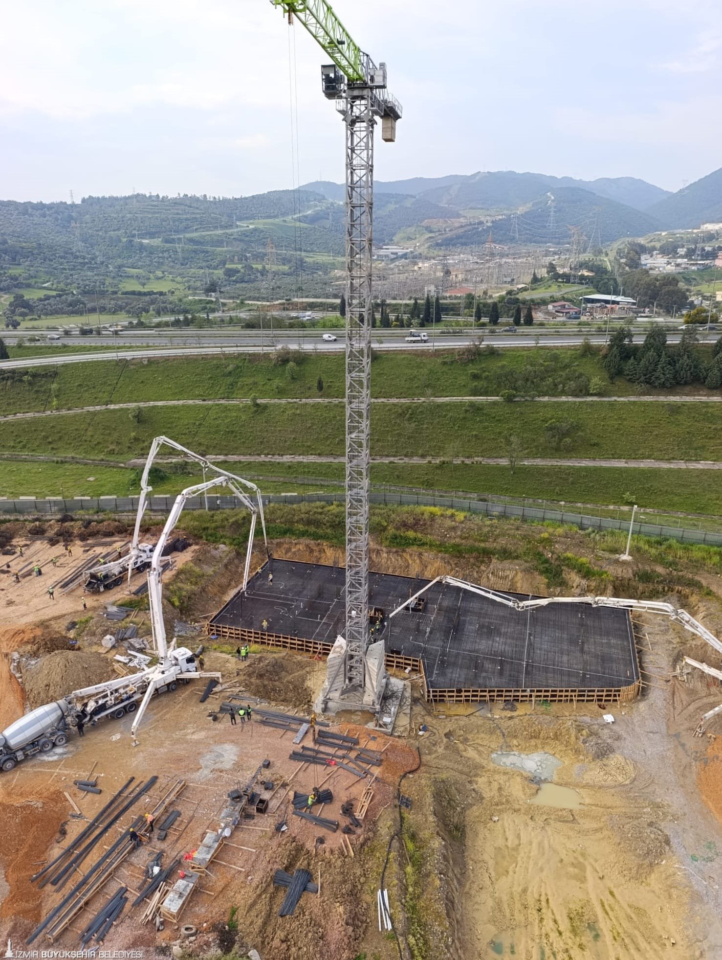 İzBB: “Uzundere'de çalışmalar hızla sürüyor”