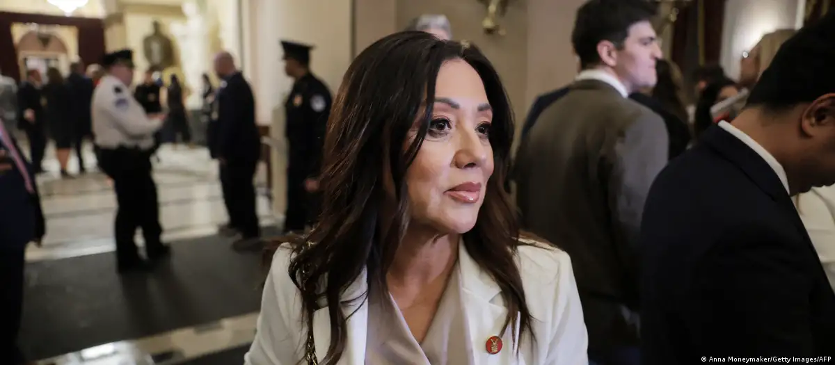 Trump'ın kabinesinden bir kadın bakan daha ayrılıyor