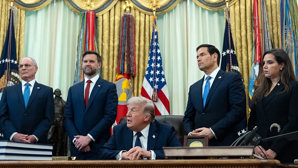 Trump: İsrail ve Lübnan arasındaki ateşkes üç hafta uzatıldı