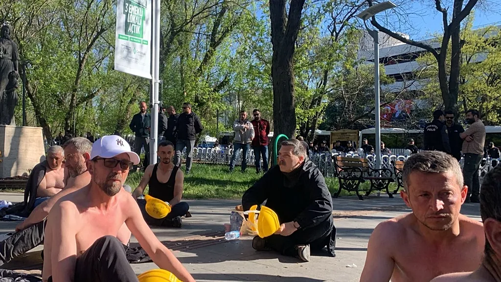 TİP Genel Başkanı Erkan Baş madencilerle birlikte açlık gevine başladı