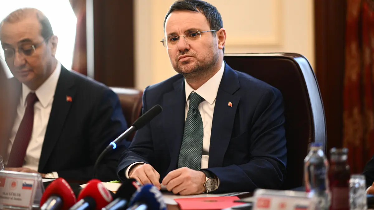 Bakan Gürlek: Yapay zeka, avukatların yerini alamaz