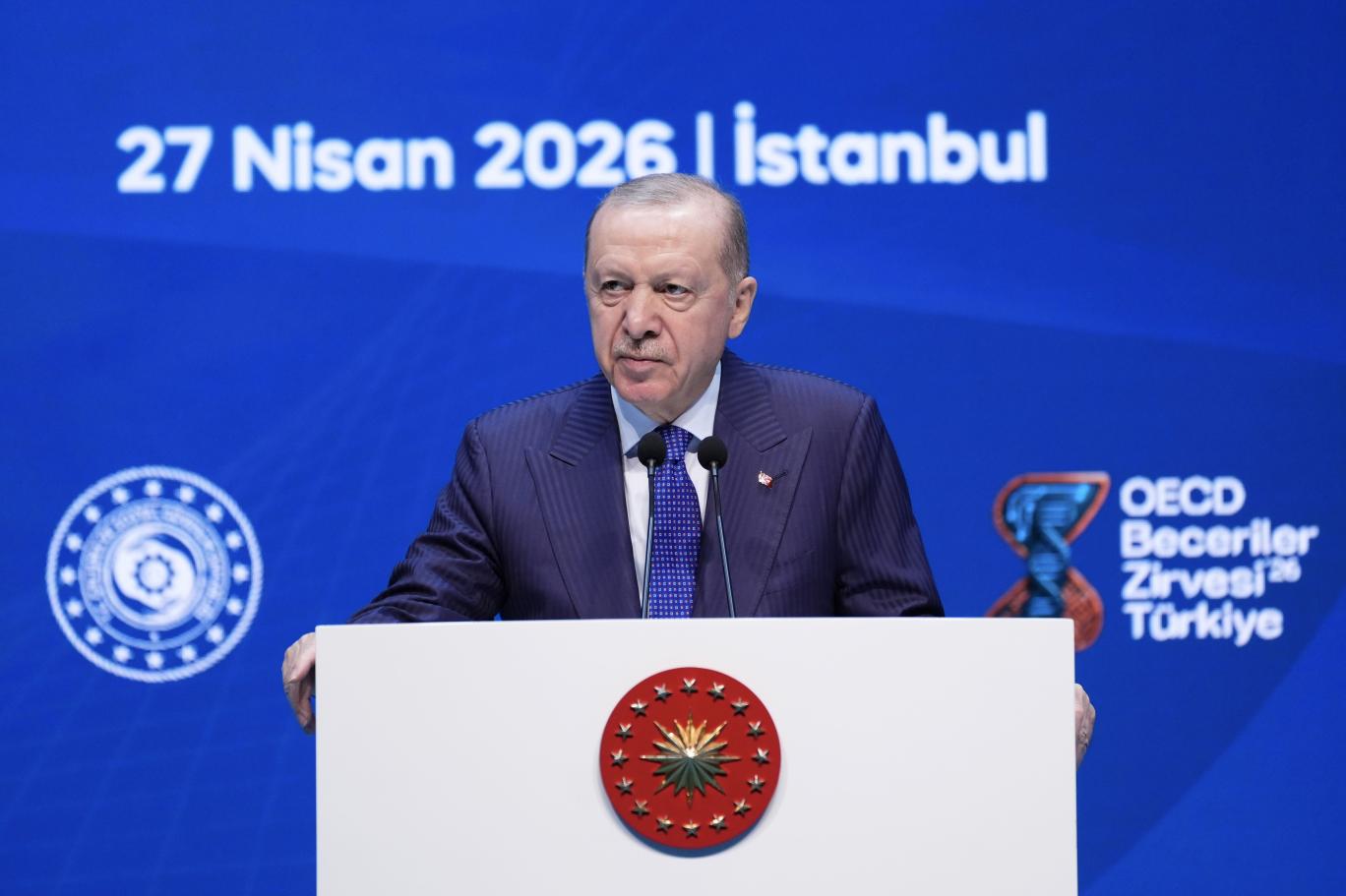 Erdoğan: Dünya teknoloji ve yapay zeka ile keskin bir dönüşüm yaşıyor, değişim dalgasını durdurmak mümkün değil